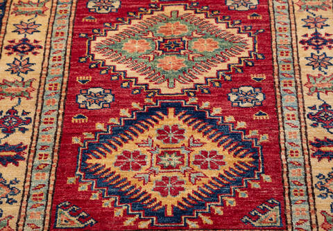 Kazak Red Hand Knotted 29 X 40  Area Rug 700-155683 Image 3