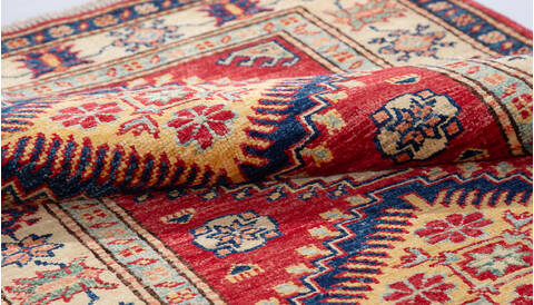 Kazak Red Hand Knotted 29 X 40  Area Rug 700-155683 Image 6