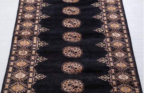 Bokhara Black Runner Hand Knotted 27 X 98  Area Rug 700-156051 Image 5