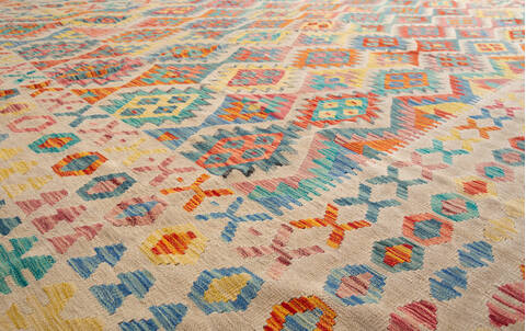 Kilim Beige Hand Knotted 104 X 141  Area Rug 700-156060 Image 4