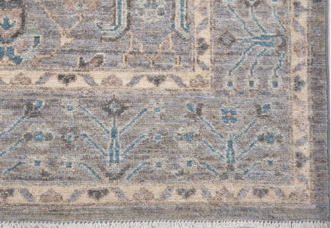 Chobi Light Gray Hand Knotted 410 X 70  Area Rug 700-156103 Image 4