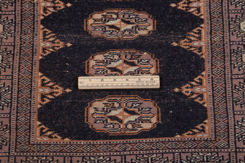 Bokhara Black Runner Hand Knotted 27 X 77  Area Rug 700-156769 Image 7