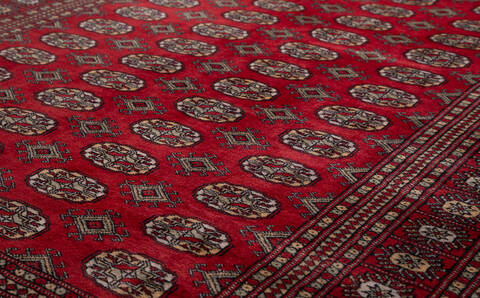 Bokhara Red Hand Knotted 51 X 79  Area Rug 700-156771 Image 3