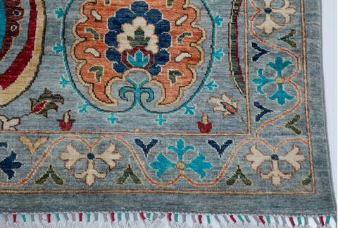 Chobi Grey Hand Knotted 81 X 96  Area Rug 700-157709 Image 4
