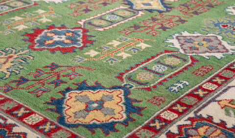 Kazak Green Hand Knotted 410 X 69  Area Rug 700-157723 Image 3