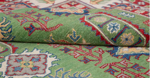 Kazak Green Hand Knotted 410 X 69  Area Rug 700-157723 Image 7