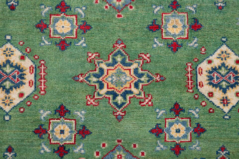 Kazak Green Hand Knotted 40 X 58  Area Rug 700-157725 Image 6