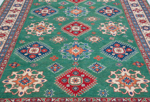 Kazak Green Hand Knotted 66 X 910  Area Rug 700-157743 Image 4