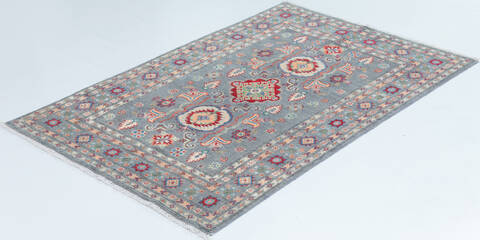 Kazak Grey Hand Knotted 40 X 60  Area Rug 700-157747 Image 2