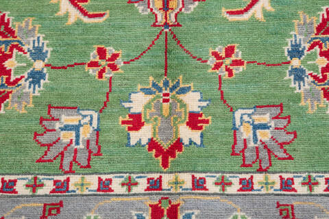 Kazak Green Hand Knotted 40 X 60  Area Rug 700-157748 Image 6