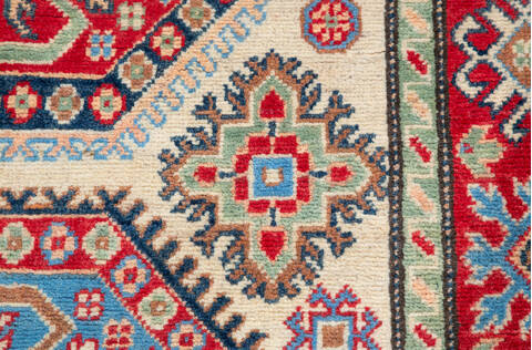Kazak Beige Hand Knotted 39 X 59  Area Rug 700-157766 Image 6
