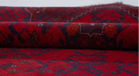 Khan Mohammadi Red Hand Knotted 68 X 97  Area Rug 700-157952 Image 7