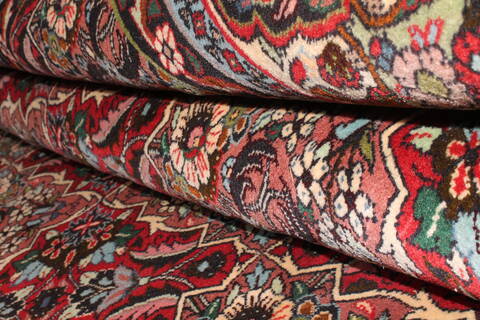 Bidjar Red Hand Knotted 611 X 90  Area Rug 400-16416 Image 4