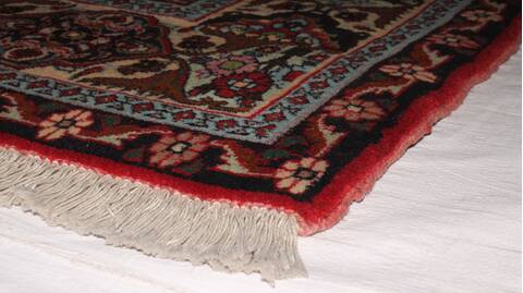 Bidjar Red Hand Knotted 611 X 90  Area Rug 400-16416 Image 7