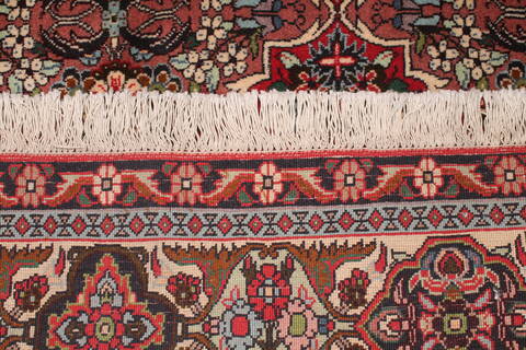 Bidjar Red Hand Knotted 611 X 90  Area Rug 400-16416 Image 8