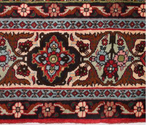 Bidjar Red Hand Knotted 611 X 90  Area Rug 400-16416 Image 3