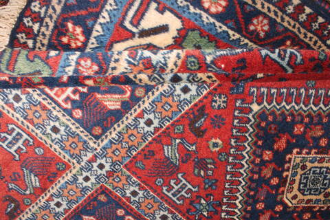 Yalameh Red Hand Knotted 71 X 95  Area Rug 400-16430 Image 8