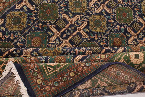 Tabriz Green Hand Knotted 67 X 91  Area Rug 400-16474 Image 16