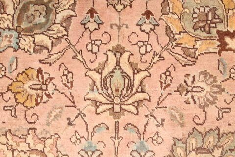 Tabriz Purple Hand Knotted 79 X 112  Area Rug 400-16542 Image 15