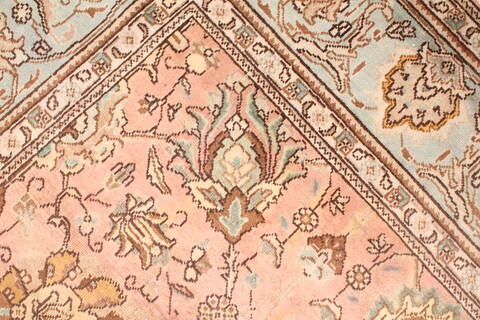 Tabriz Purple Hand Knotted 79 X 112  Area Rug 400-16542 Image 8