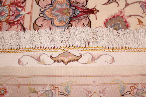 Tabriz Beige Hand Knotted 67 X 100  Area Rug 400-16581 Image 8
