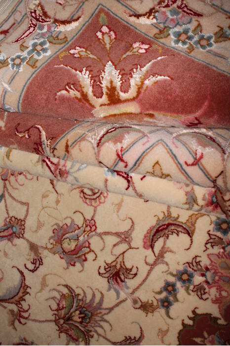 Tabriz Beige Hand Knotted 70 X 101  Area Rug 400-16583 Image 20