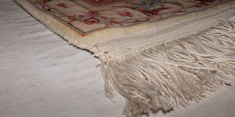 Tabriz Beige Hand Knotted 70 X 101  Area Rug 400-16583 Image 8