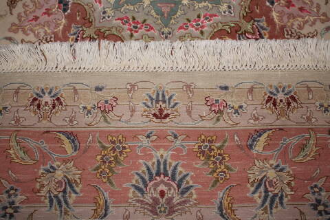 Tabriz White Hand Knotted 50 X 611  Area Rug 400-16609 Image 17