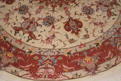 Tabriz Beige Round Hand Knotted 411 X 411  Area Rug 400-16623 Image 4
