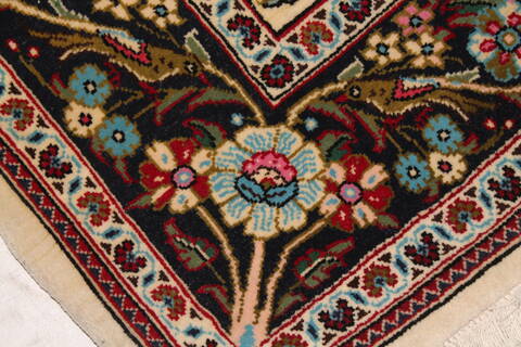 Qum Beige Hand Knotted 37 X 53  Area Rug 400-16633 Image 13