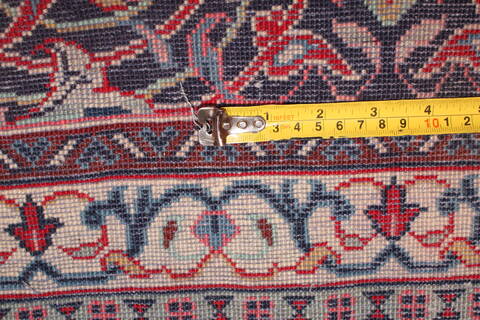 Sarouk Red Hand Knotted 89 X 127  Area Rug 400-16693 Image 3