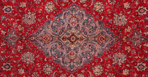 Sarouk Red Hand Knotted 89 X 127  Area Rug 400-16693 Image 6