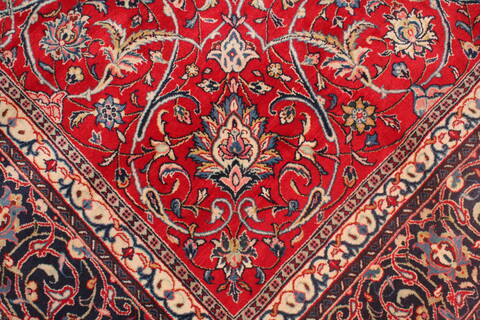 Sarouk Red Hand Knotted 89 X 127  Area Rug 400-16693 Image 9