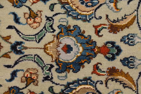 Kashan Blue Hand Knotted 76 X 110  Area Rug 400-16710 Image 10