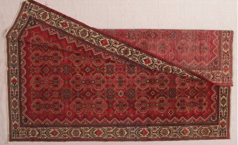 Hamedan Red Hand Knotted 73 X 99  Area Rug 400-16732 Image 9