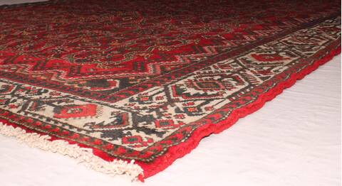 Hamedan Red Hand Knotted 73 X 99  Area Rug 400-16732 Image 10