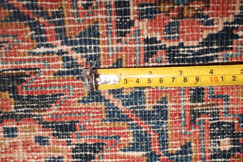 Heriz Red Hand Knotted 92 X 127  Area Rug 400-16735 Image 14
