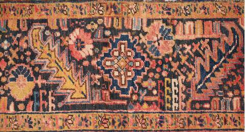 Heriz Red Hand Knotted 92 X 127  Area Rug 400-16735 Image 9