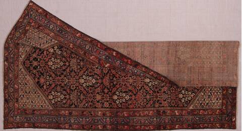 Malayer Red Hand Knotted 79 X 120  Area Rug 400-16740 Image 2