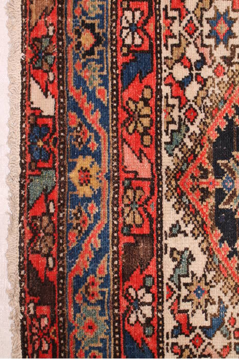 Malayer Red Hand Knotted 79 X 120  Area Rug 400-16740 Image 3