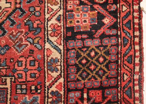 Gharajeh Red Hand Knotted 86 X 130  Area Rug 400-16766 Image 8