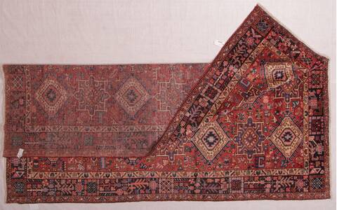 Gharajeh Red Hand Knotted 91 X 127  Area Rug 400-16769 Image 5
