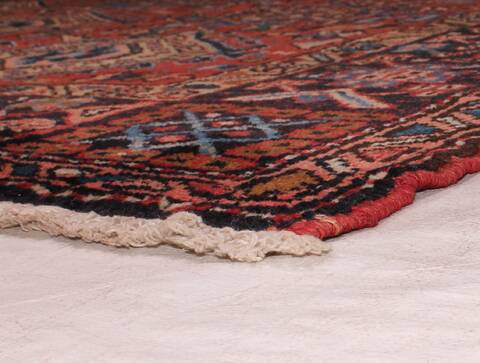 Gharajeh Red Hand Knotted 91 X 127  Area Rug 400-16769 Image 10