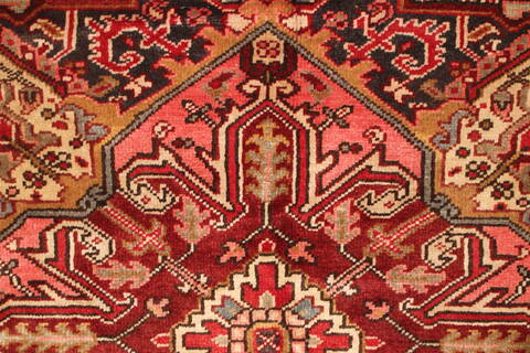 Heriz Red Hand Knotted 97 X 117  Area Rug 400-16774 Image 10