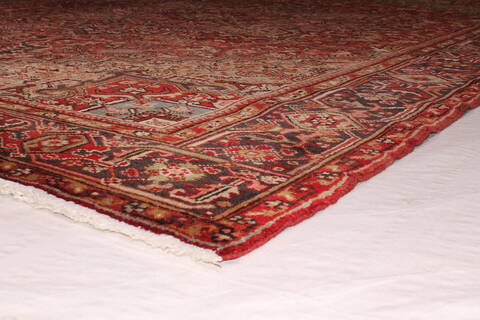 Heriz Red Hand Knotted 97 X 117  Area Rug 400-16774 Image 1