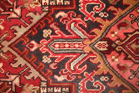 Heriz Red Hand Knotted 97 X 117  Area Rug 400-16774 Image 25