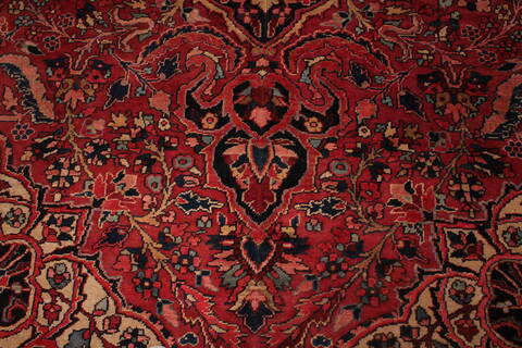 Ardebil Red Hand Knotted 98 X 133  Area Rug 400-16813 Image 4