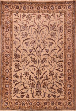 Qum White Hand Knotted 5'6" X 7'11"  Area Rug 400-16911