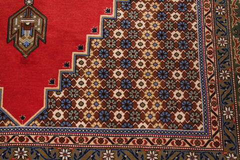 Qum Red Hand Knotted 46 X 69  Area Rug 400-16938 Image 7