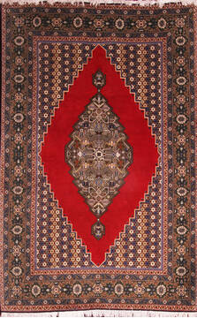 Qum Red Hand Knotted 4'6" X 6'9"  Area Rug 400-16938